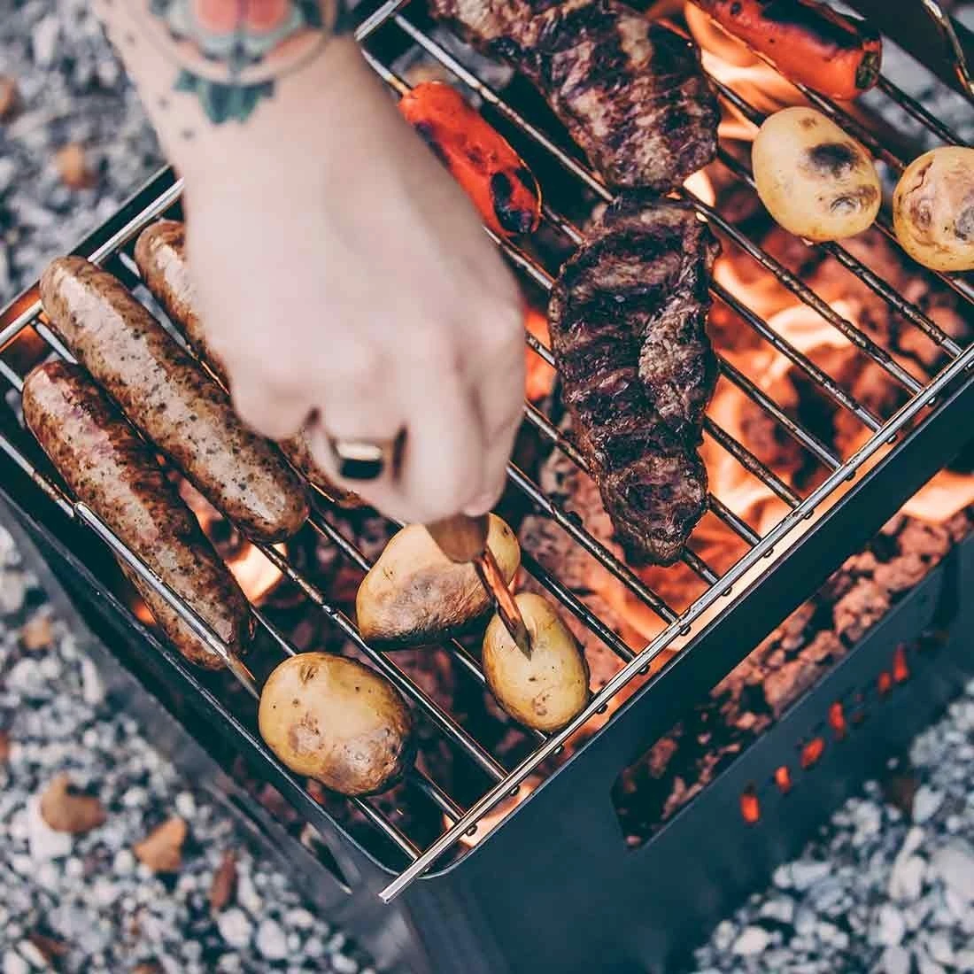 Höfats BEER BOX Grillrost Edelstahl Silber 4 Höfats BEER BOX Grillrost Edelstahl Silber – Bild 2