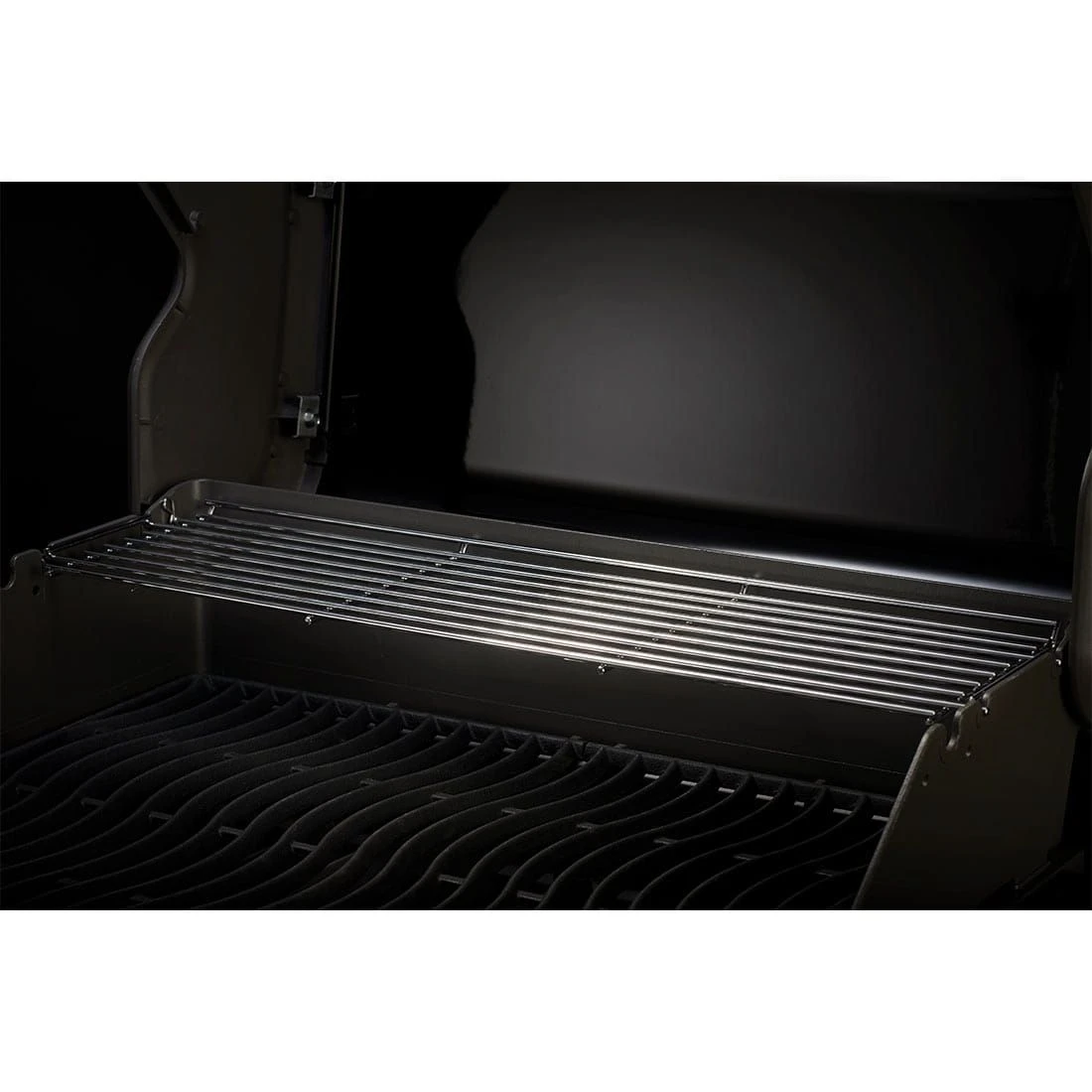 Napoleon Gasgrill Rogue 425 Schwarz 12 Napoleon Gasgrill Rogue 425 Schwarz – Bild 10