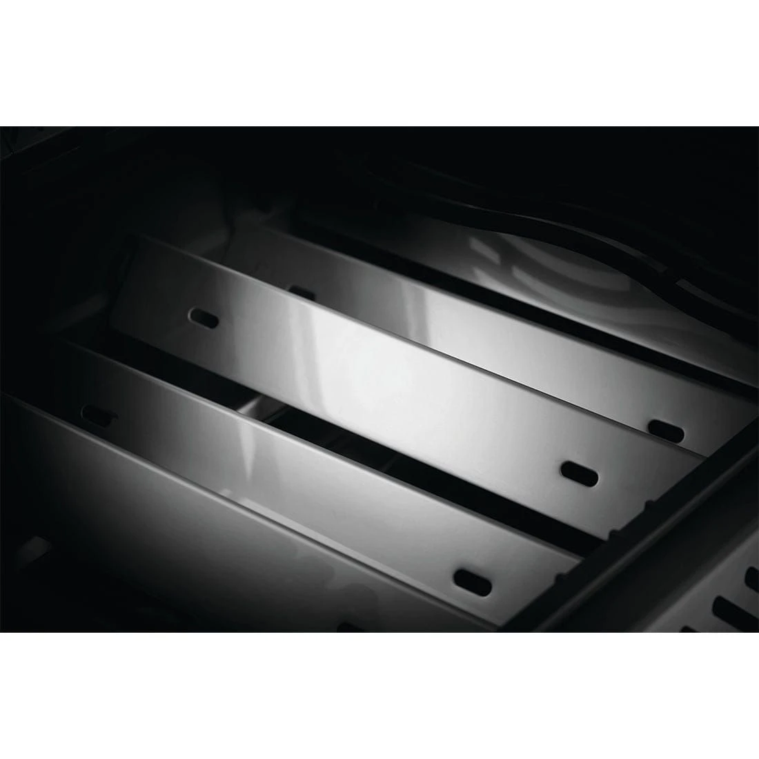 Napoleon Gasgrill Rogue 425 Schwarz 10 Napoleon Gasgrill Rogue 425 Schwarz – Bild 8