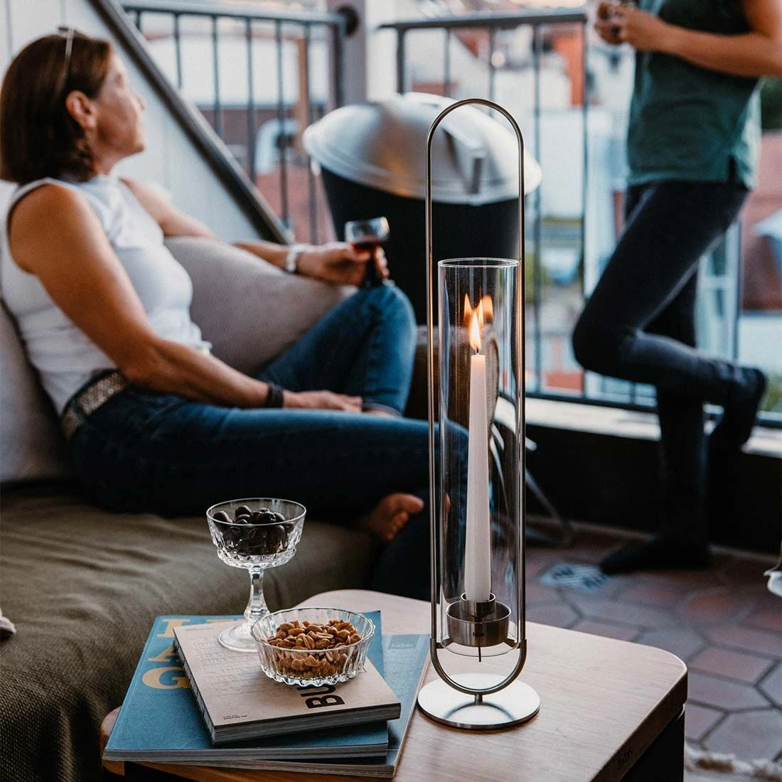 Höfats Oval Candle 55 Kerzenhalter Edelstahl/Glas Silber 5 Höfats Oval Candle 55 Kerzenhalter Edelstahl/Glas Silber – Bild 3