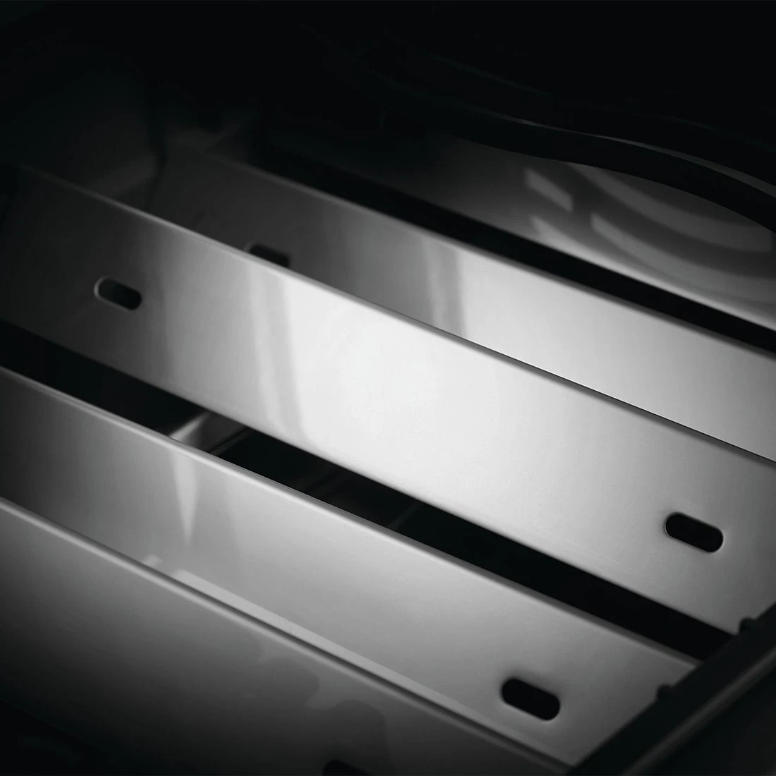 Napoleon Rogue XT 525 Mit SIZZLE ZONE Schwarz 11 Napoleon Rogue XT 525 Mit SIZZLE ZONE Schwarz – Bild 9